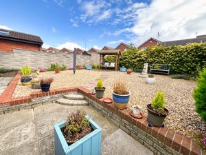 Photo 21- click for photo gallery